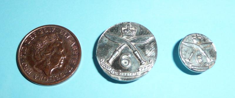 6th Gurkha ( Queen Elizabeths Own ) Rifles Set of two Unmarked Silver Mufti Blazer Buttons (QEII crowns)