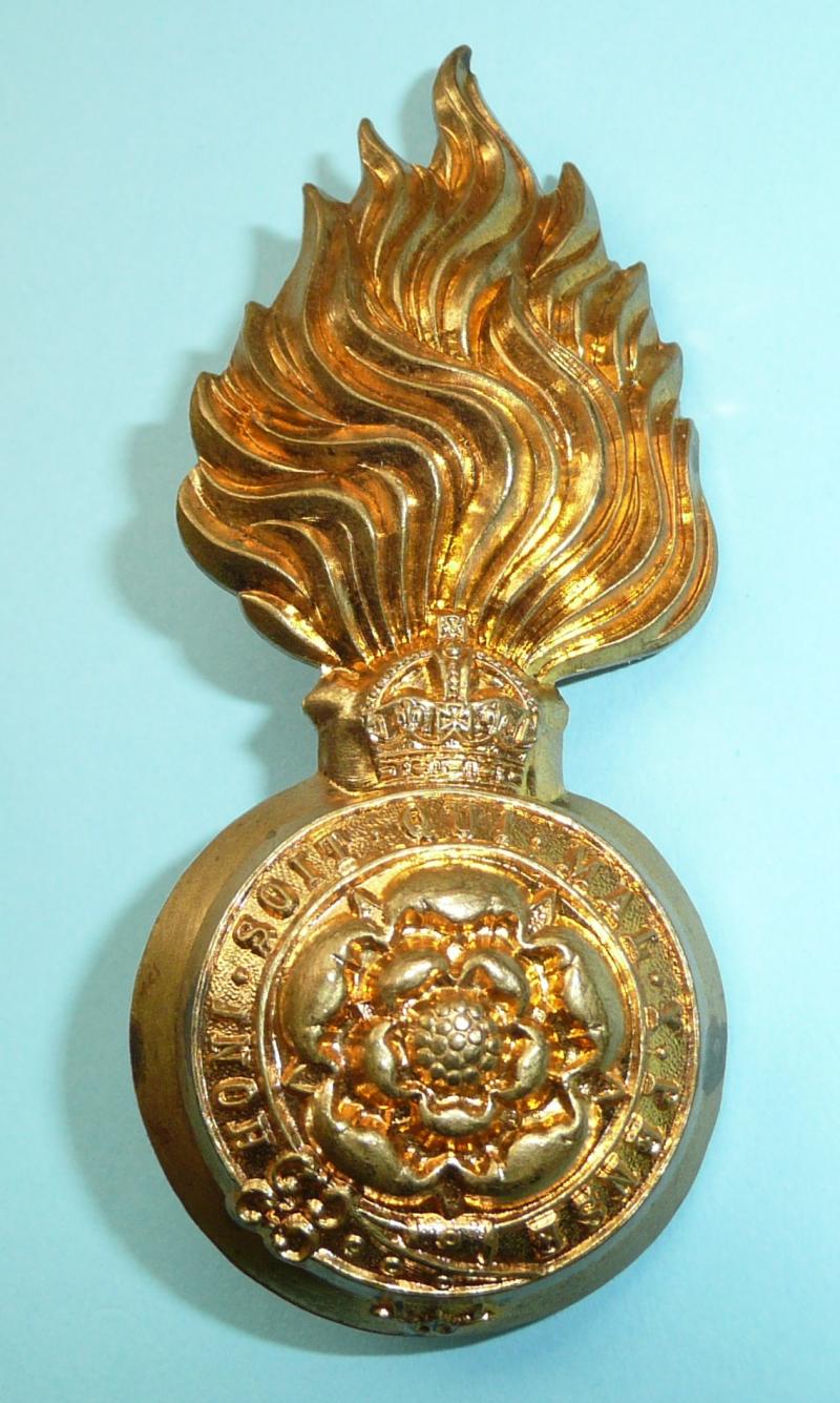 Royal Fusiliers City of London Regt. Edwardian OR's fur-cap grenade badge