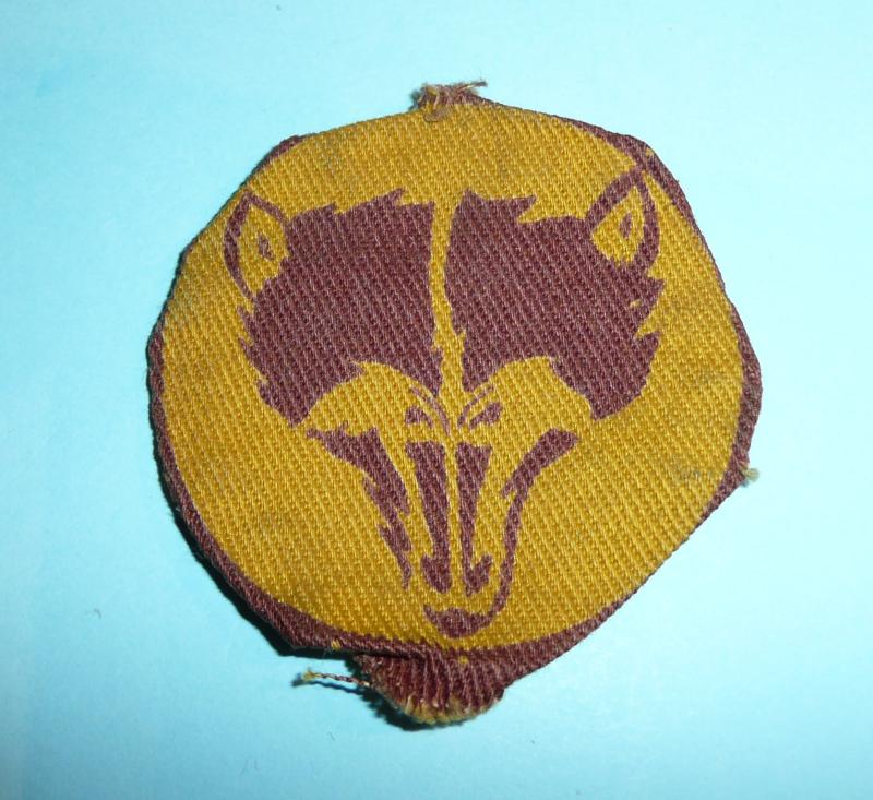 WW2 8th Armoured Brigade Printed Formation Sign Flash Designation Arm Badge