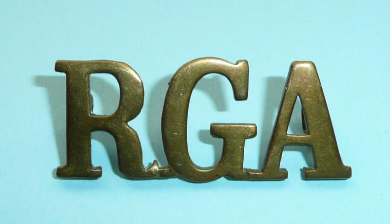 WW1 RGA Royal Garrison Artillery Brass Shoulder Title