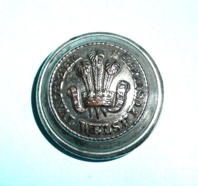 The Royal Welsh Fusiliers Volunteer Battalion Officer's Medium Pattern Silver Plated White Metal Button