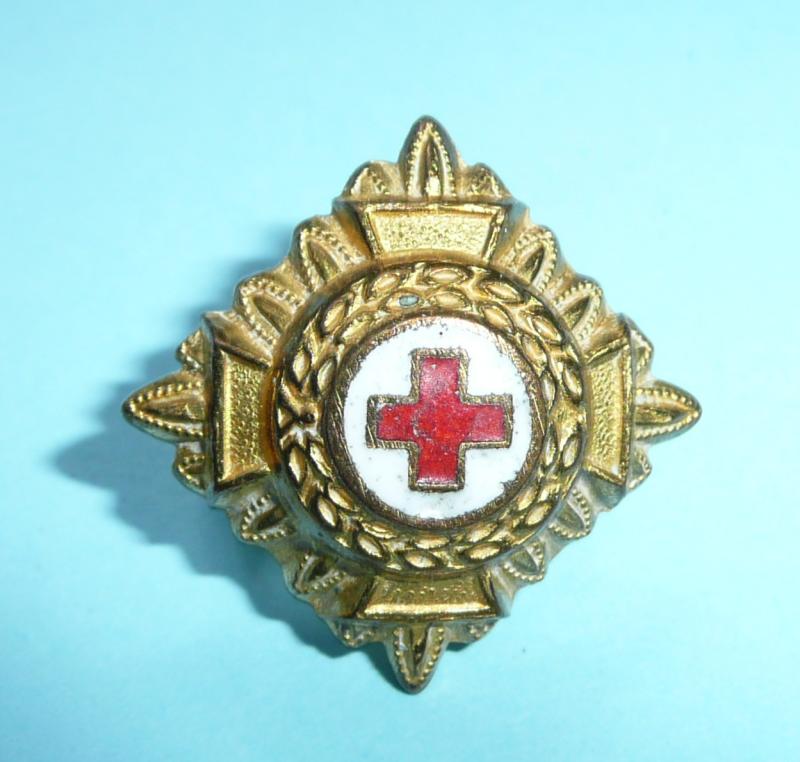 Red Cross Ambulance Officer's Enamel and Gilt Brass Rank Star / Pip