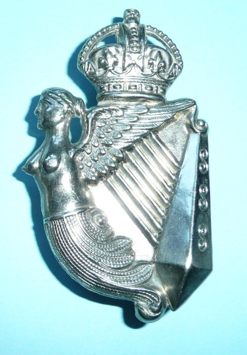 5th Royal Irish Lancers / 16th/5th The Queen's Royal Lancers / 8th King's Royal Irish Hussars NCOs Arm Badge - Solid centre