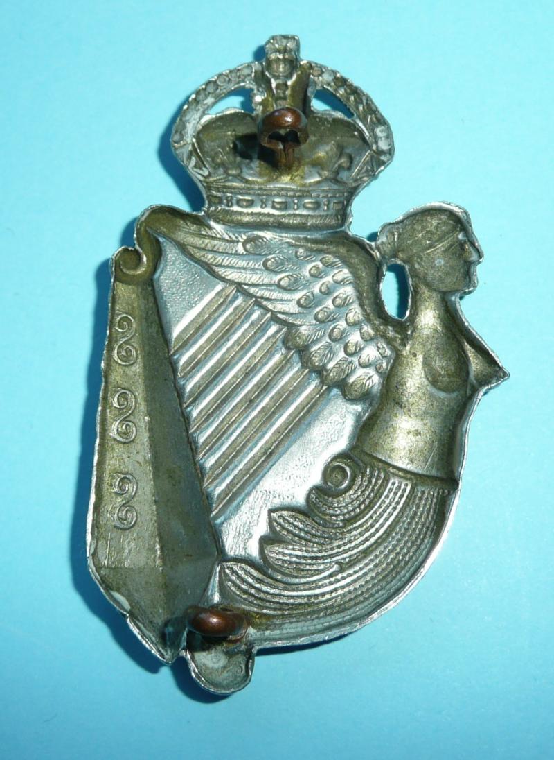 5th Royal Irish Lancers / 16th/5th The Queen's Royal Lancers / 8th King's Royal Irish Hussars NCOs Arm Badge - Solid centre