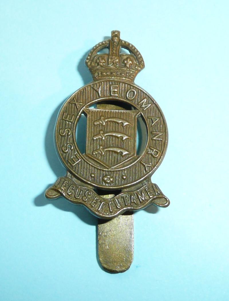 The Essex Yeomanry Small Other Rank's Gilding Metal Brass Beret Badge on Slider